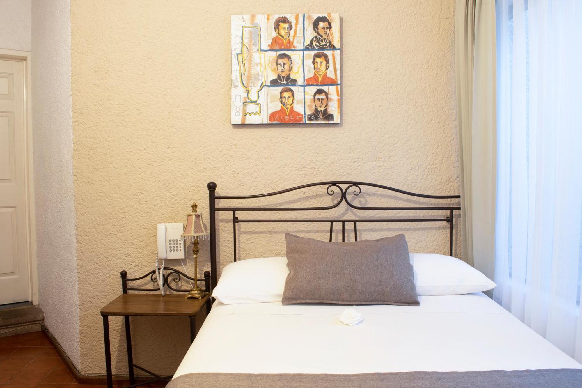 Portico Hotel & Galeria Morelia Værelse billede