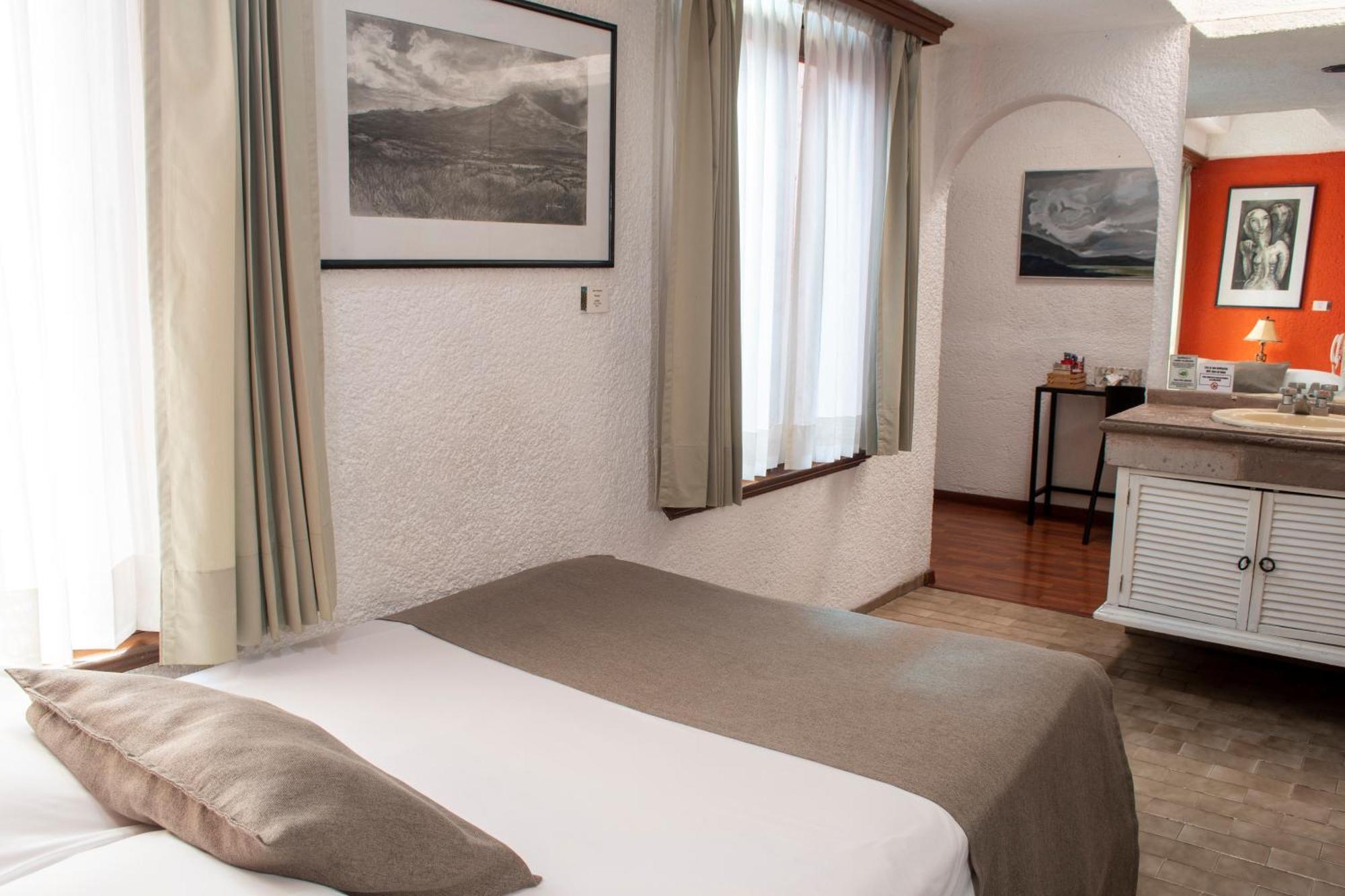 Portico Hotel & Galeria Morelia Værelse billede