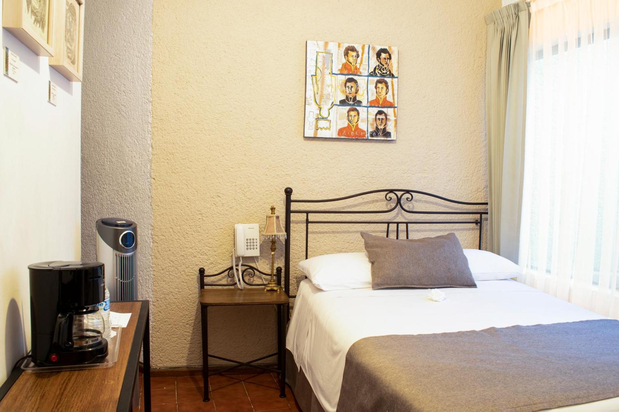 Portico Hotel & Galeria Morelia Værelse billede